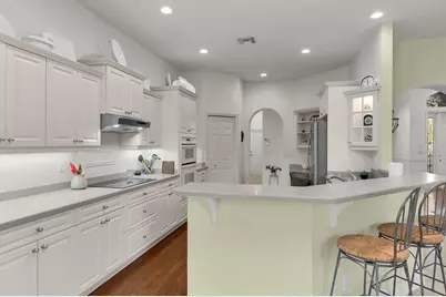 9000 Lely Island Circle, Naples, FL 34113 - Photo 9