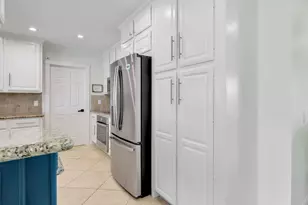 84 Gulfport Ct, Marco Island, FL 34145 - Photo 15