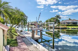 84 Gulfport Ct, Marco Island, FL 34145 - Photo 35