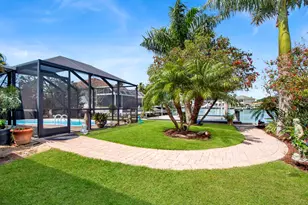 134 Capri Blvd, Naples, FL 34113 - Photo 7