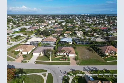 119 Balfour Drive, Marco Island, FL 34145 - Photo 3