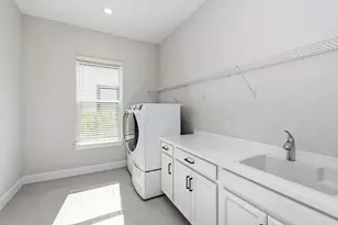 15378 Turin Dr, Naples, FL 34114 - Photo 29