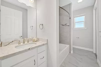 18763 Lake Hammock Drive, Naples, FL 34114 - Photo 21