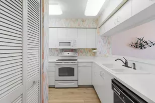 990 Cape Marco, Marco Island, FL 34145 - Photo 13