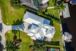 121 Newport Dr, Naples, FL 34114 - Photo 49