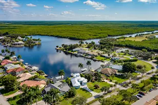 121 Newport Dr, Naples, FL 34114 - Photo 47