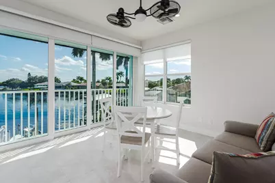 121 Newport Drive, Naples, FL 34114 - Photo 5