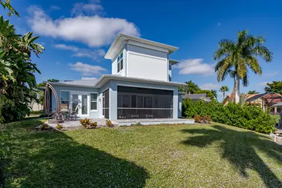 121 Newport Drive, Naples, FL 34114 - Photo 37