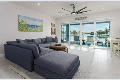 121 Newport Drive, Naples, FL 34114 - Photo 9
