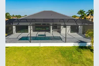 18433 Royal Hammock Boulevard, Naples, FL 34114 - Photo 11