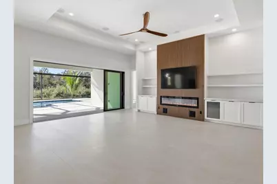 18433 Royal Hammock Boulevard, Naples, FL 34114 - Photo 17