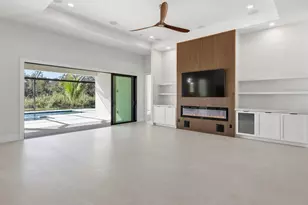 18433 Royal Hammock Blvd, Naples, FL 34114 - Photo 17