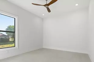 18433 Royal Hammock Blvd, Naples, FL 34114 - Photo 41