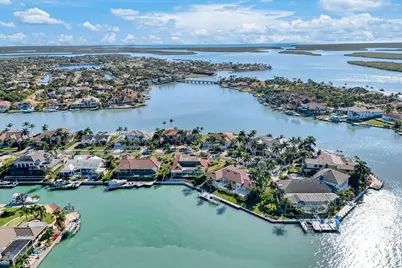 872 S Heathwood Drive, Marco Island, FL 34145 - Photo 5