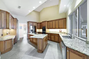 872 S Heathwood Dr, Marco Island, FL 34145 - Photo 15