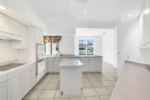 742 Orchid Ct, Marco Island, FL 34145 - Photo 11