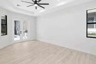 872 Swan Dr, Marco Island, FL 34145 - Photo 17