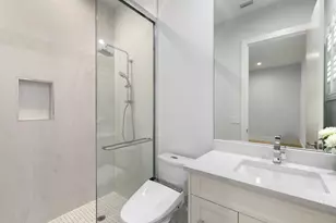 1086 Michigan Ave, Naples, FL 34103 - Photo 27