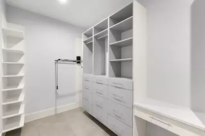 1086 Michigan Avenue, Naples, FL 34103 - Photo 17