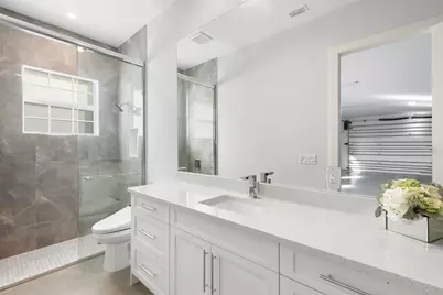 1086 Michigan Avenue, Naples, FL 34103 - Photo 29