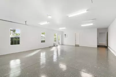 1086 Michigan Avenue, Naples, FL 34103 - Photo 31