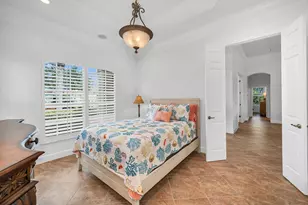 8264 Potomac Ln, Naples, FL 34104 - Photo 33