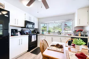 41 Sonderhen Dr, Naples, FL 34114 - Photo 5