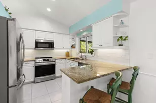 4523 Robin Ave, Naples, FL 34104 - Photo 3