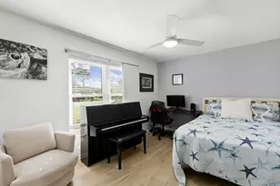 4523 Robin Ave, Naples, FL 34104 - Photo 7