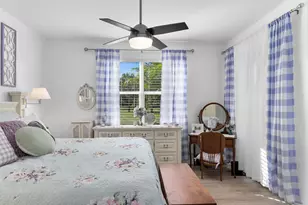 350 Newport Dr, Naples, FL 34114 - Photo 15