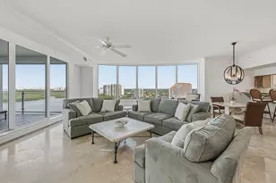 60 Seagate Dr, Naples, FL 34103 - Photo 5