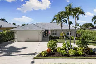 200 Sand Hill St, Marco Island, FL 34145 - Photo 31