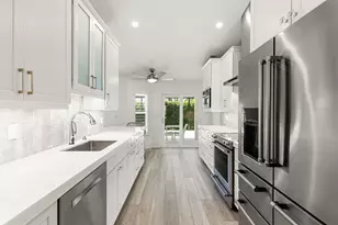 200 Sand Hill St, Marco Island, FL 34145 - Photo 9