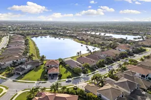 2845 Cinnamon Bay Cir, Naples, FL 34119 - Photo 39