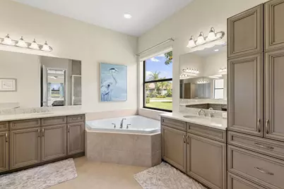 2845 Cinnamon Bay Circle, Naples, FL 34119 - Photo 21