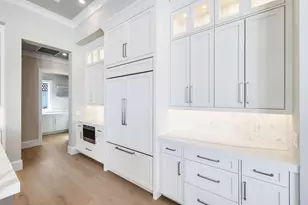 888 Banyan Ct, Marco Island, FL 34145 - Photo 17