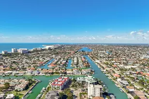 888 Banyan Ct, Marco Island, FL 34145 - Photo 51