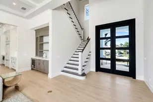 888 Banyan Ct, Marco Island, FL 34145 - Photo 5