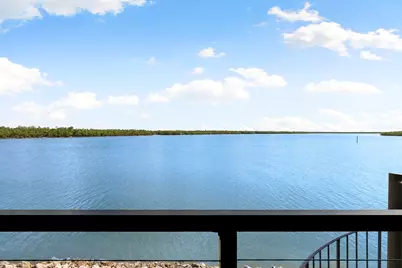 611 Palm Avenue #H36, Goodland, FL 34140 - Photo 3