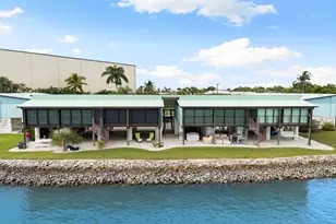 611 Palm Ave, Goodland, FL 34140 - Photo 33