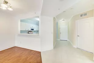 7846 Regal Heron Circle, Naples, FL 34104 - Photo 7