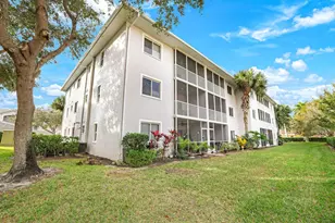 7839 Regal Heron Cir, Naples, FL 34104 - Photo 5