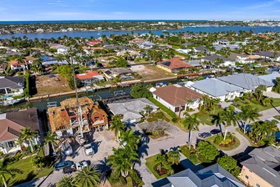 2170 Snook Drive, Naples, FL 34102 - Photo 17