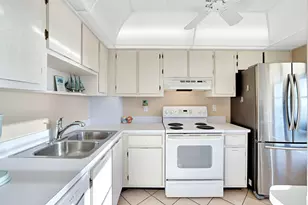 440 Seaview Ct, Marco Island, FL 34145 - Photo 9