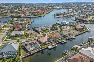 268 Bass Ct, Marco Island, FL 34145 - Photo 33