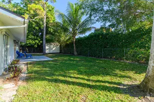 110 Palm River Blvd, Naples, FL 34110 - Photo 23