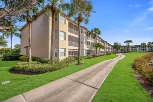 2740 Cypress Trace Cir, Naples, FL 34119 - Photo 35