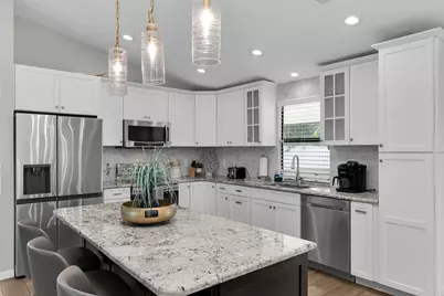 186 Wickliffe Drive, Naples, FL 34110 - Photo 5