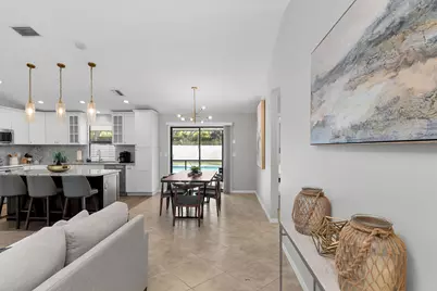 186 Wickliffe Drive, Naples, FL 34110 - Photo 3