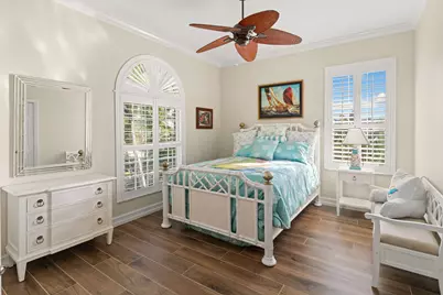 418 Panay Avenue, Naples, FL 34113 - Photo 13